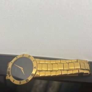 Vintage Gucci watch